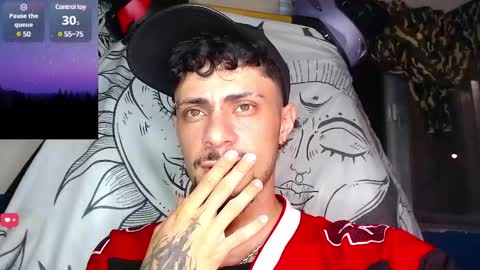 Snapshot of apolo_s chatting on January 18, 2025, 3:20 am Andres online show from January 18, 2025, 3:20 am