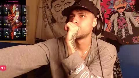 Snapshot of apolo_s chatting on November 30, 2025, 7:34 am Andres online show from November 30, 2025, 7:34 am