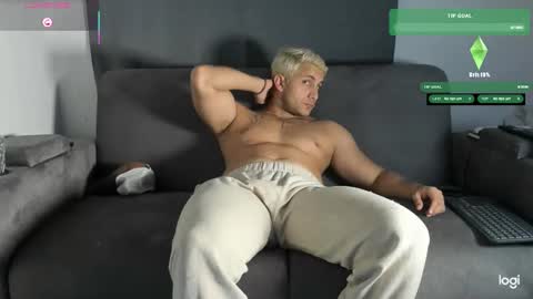 Snapshot of apolo_strange chatting on November 22, 2025, 6:01 am apolo_strange online show from November 22, 2025, 6:01 am