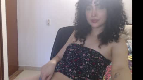 Snapshot of apolosbitch chatting on January 21, 2025, 9:04 pm Nix online show from January 21, 2025, 9:04 pm
