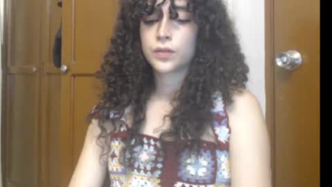 Snapshot of apolosbitch chatting on October 7, 2025, 2:09 am Nix online show from October 7, 2025, 2:09 am