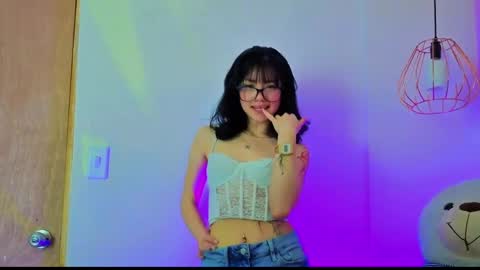   online show from June 4, 2026, 12:00 pm