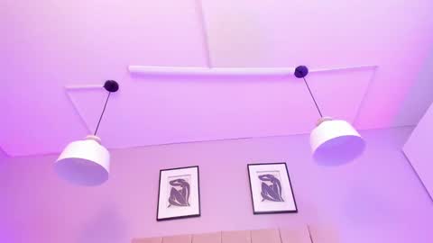 Snapshot of april_bowie chatting on February 18, 2025, 3:10 pm April online show from February 18, 2025, 3:10 pm