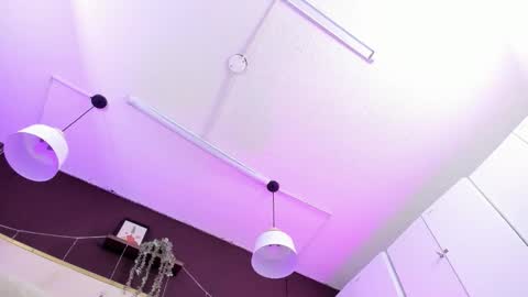 April online show from December 21, 2025, 11:50 am