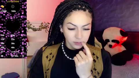  April  online show from January 28, 2025, 12:11 pm