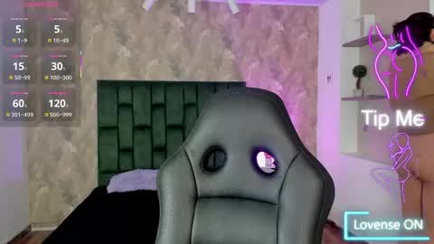  April  online show from January 12, 2026, 1:38 pm