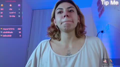 April Dumont online show from May 26, 2026, 1:51 pm