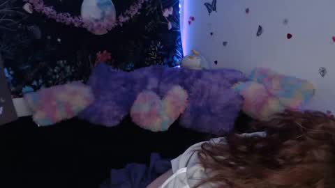 Snapshot of april_l6 chatting on November 20, 2025, 10:09 pm april_l6 online show from November 20, 2025, 10:09 pm