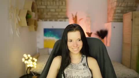 april_olsen online show from February 28, 2025, 12:20 pm