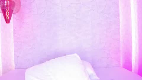 Snapshot of aprilalen chatting on July 27, 2026, 1:18 pm April online show from July 27, 2026, 1:18 pm