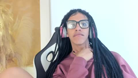 aprill_fox online show from February 27, 2025, 6:07 am