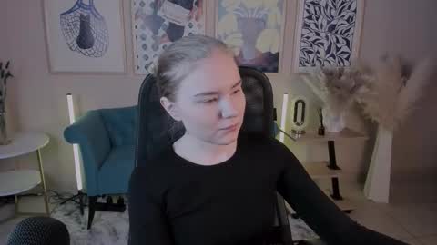 April. All year round.  online show from November 5, 2025, 2:11 am