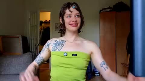Snapshot of aqua_sultry chatting on July 22, 2026, 11:24 am aqua_sultry online show from July 22, 2026, 11:24 am