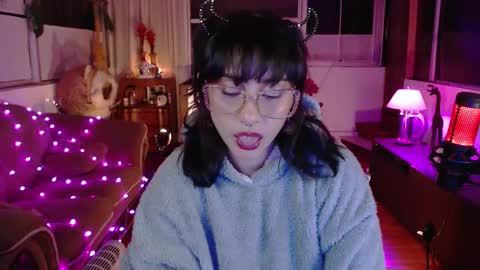 Snapshot of aquamarinebubble chatting on October 14, 2025, 3:18 am Zam independent model online show from October 14, 2025, 3:18 am