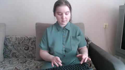 Josefin online show from March 22, 2026, 5:00 am