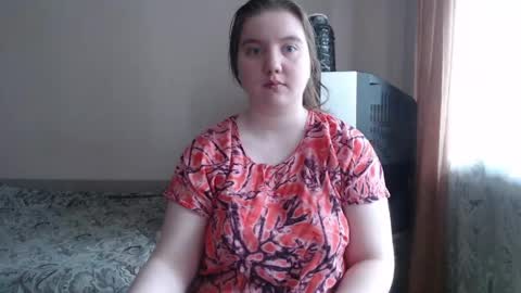 Josefin online show from April 23, 2026, 4:46 am