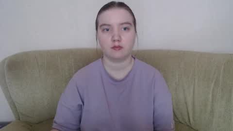 Josefin online show from May 2, 2026, 3:00 am