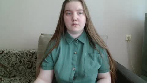 Snapshot of aquanarmin chatting on June 6, 2026, 5:23 am Josefin online show from June 6, 2026, 5:23 am