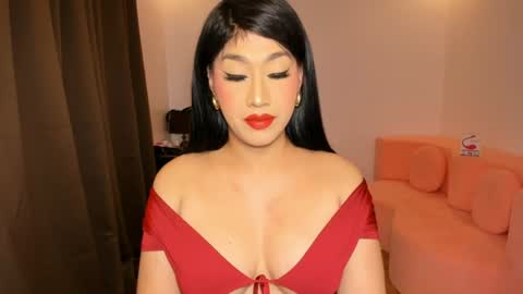 Snapshot of aqueenofcumxx chatting on June 27, 2026, 12:22 pm Alicia online show from June 27, 2026, 12:22 pm