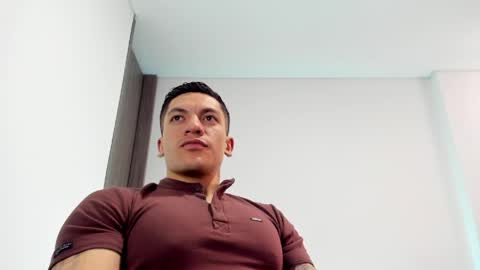 Snapshot of aquiles_51 chatting on May 28, 2026, 6:05 pm Jonathan online show from May 28, 2026, 6:05 pm