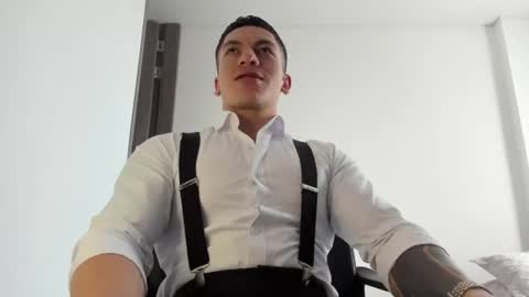 Snapshot of aquiles_51 chatting on June 18, 2026, 6:34 pm Jonathan online show from June 18, 2026, 6:34 pm