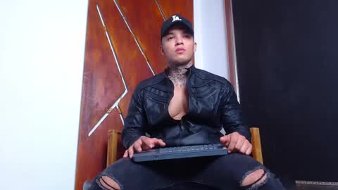 AquilesElpapi online show from February 3, 2025, 3:59 pm