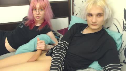 Snapshot of aqumaqqw chatting on December 23, 2024, 8:36 pm aqumaqqw online show from December 23, 2024, 8:36 pm