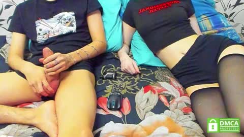 Snapshot of aqumaqqw chatting on October 12, 2025, 1:32 pm aqumaqqw online show from October 12, 2025, 1:32 pm