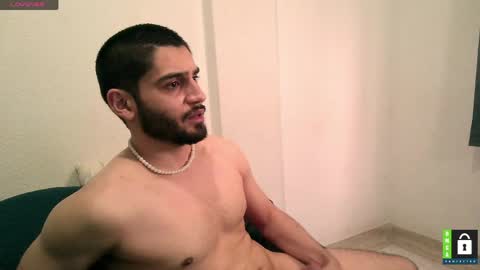 Snapshot of arab_b chatting on May 21, 2026, 8:32 am Thiago online show from May 21, 2026, 8:32 am
