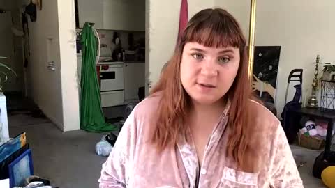 Snapshot of arabbustybeauty chatting on May 16, 2026, 7:34 pm BustyPrincessLeila online show from May 16, 2026, 7:34 pm