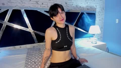 ArabellaBlue online show from October 15, 2025, 1:44 pm