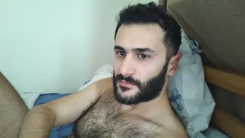 Snapshot of arabhairy90 chatting on December 4, 2024, 5:05 am hairycub online show from December 4, 2024, 5:05 am