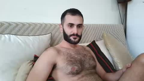 Snapshot of arabhairy90 chatting on February 13, 2025, 9:41 am hairycub online show from February 13, 2025, 9:41 am