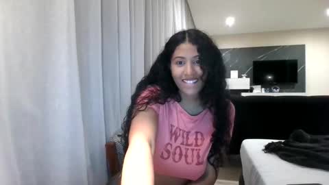 Snapshot of arabiangoddess3 chatting on June 3, 2026, 8:50 am Monet online show from June 3, 2026, 8:50 am