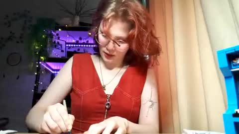 Sarah online show from July 10, 2026, 7:45 am