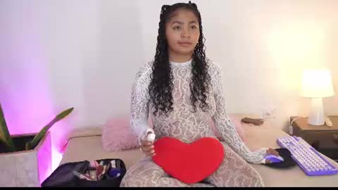 Snapshot of aradia_01 chatting on July 21, 2026, 4:26 am online show from July 21, 2026, 4:26 am