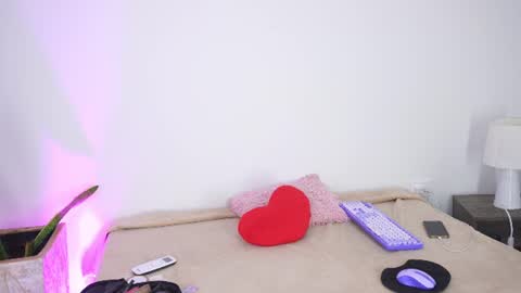 Snapshot of aradia_01 chatting on July 28, 2026, 8:10 am online show from July 28, 2026, 8:10 am