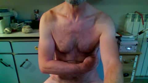 aragon3000 online show from October 18, 2025, 7:42 am