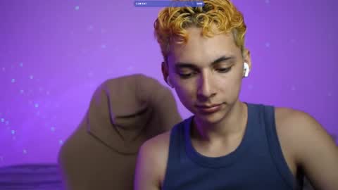 Snapshot of archi_love chatting on October 3, 2025, 11:02 pm ARCHIBALDO online show from October 3, 2025, 11:02 pm