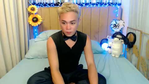 Snapshot of archie_moreno chatting on June 11, 2026, 12:03 pm ARCHIE online show from June 11, 2026, 12:03 pm