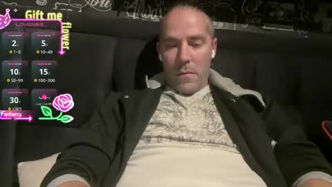 AnrckAngel online show from October 1, 2025, 5:52 pm