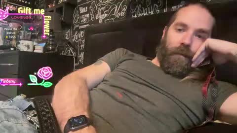 Snapshot of arckangel99 chatting on December 21, 2025, 1:40 pm AnrckAngel online show from December 21, 2025, 1:40 pm