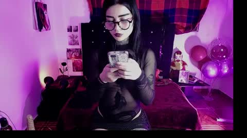 Snapshot of ardat_lili69 chatting on June 4, 2026, 2:17 am Ardat lili69 online show from June 4, 2026, 2:17 am
