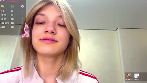 Caroline online show from June 26, 2026, 4:44 pm