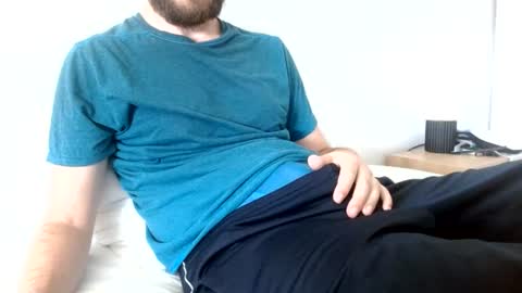 Arek online show from July 14, 2026, 12:33 pm