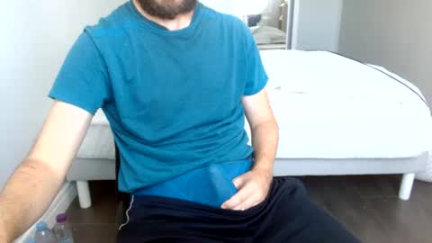 Arek online show from July 27, 2026, 10:11 am