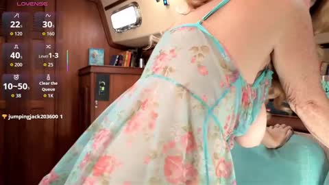 Snapshot of areolasky chatting on September 11, 2025, 6:08 pm Areola Sky online show from September 11, 2025, 6:08 pm