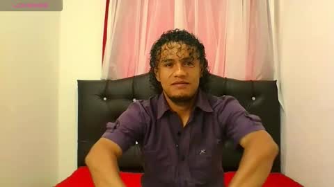 Snapshot of ares_hot_boy chatting on January 14, 2026, 11:27 am ares_hot_boy online show from January 14, 2026, 11:27 am