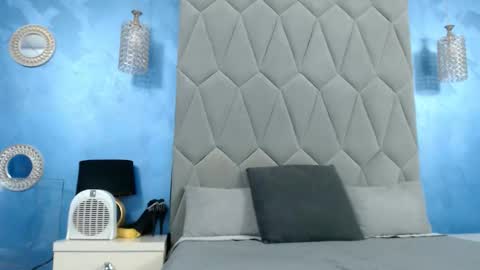 aretialisya online show from October 14, 2025, 4:57 am