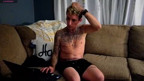 Snapshot of argabright chatting on September 14, 2025, 7:18 am argabright online show from September 14, 2025, 7:18 am